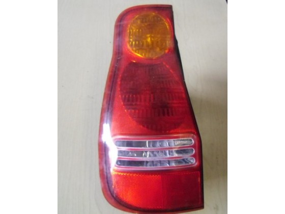 Farolim Traseiro Esquerdo Hyundai Matrix 2001 ft73